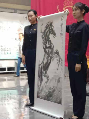 翰墨抒怀”中国书画院黑龙江分院书画作品展在齐齐哈尔博物馆开幕